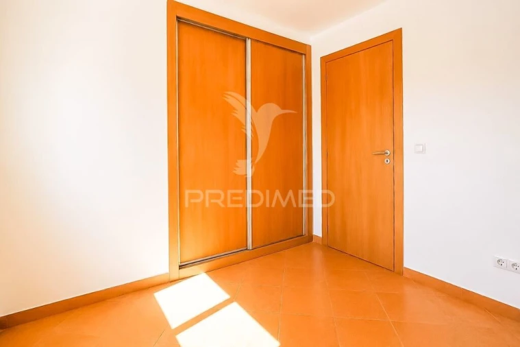 Moradia T2 para Venda em Arrabal Foto 8