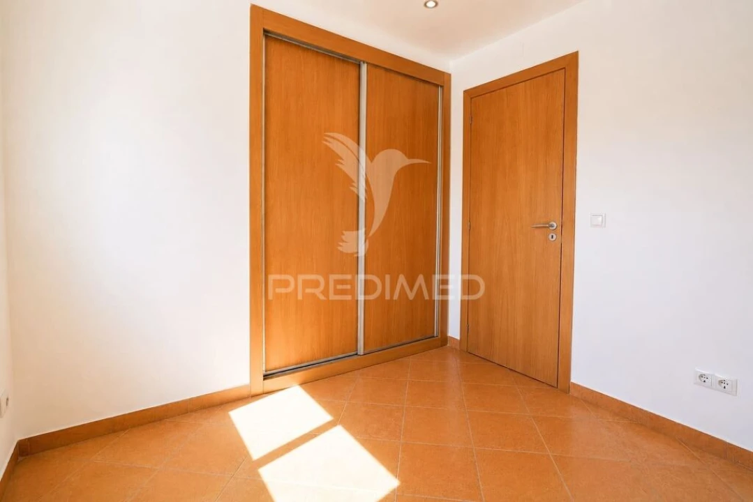 Moradia T2 para Venda em Arrabal Foto 10