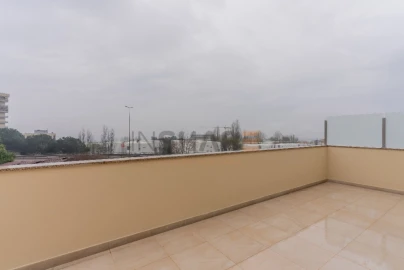 Apartamento T3 para Venda em São Vicente (Braga)