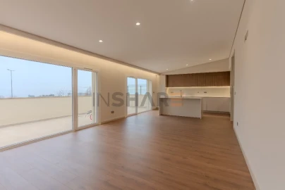 Apartamento T3 para Venda em São Vicente (Braga)