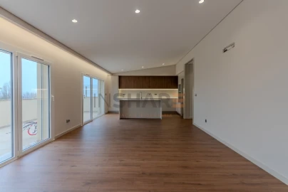 Apartamento T3 para Venda em São Vicente (Braga)