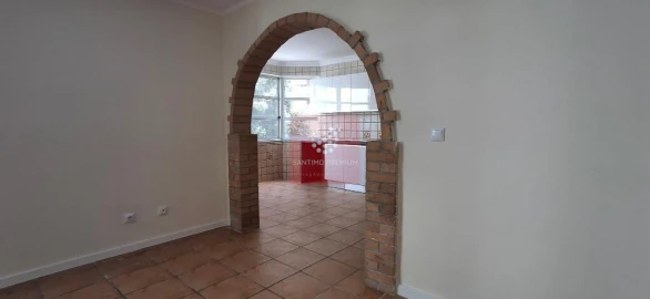 Apartamento T2 para Venda em Algueirão-Mem Martins