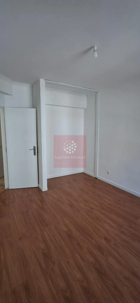 Apartamento T2 para Venda em Algueirão-Mem Martins