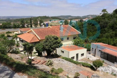 Quinta T5 para Venda em Roliça