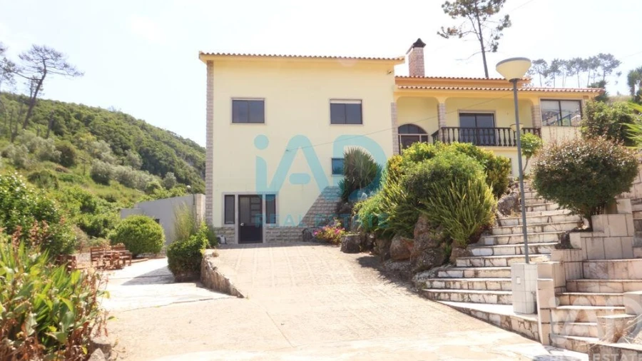 Quinta T5 para Venda em Roliça