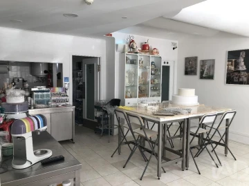 Loja para Venda em Nossa Senhora do Pópulo, Coto e São Gregório