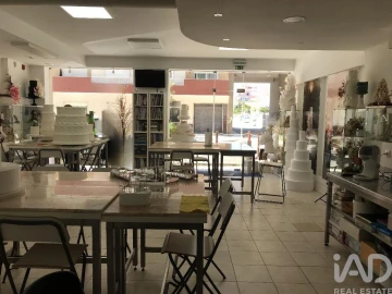 Loja para Venda em Nossa Senhora do Pópulo, Coto e São Gregório