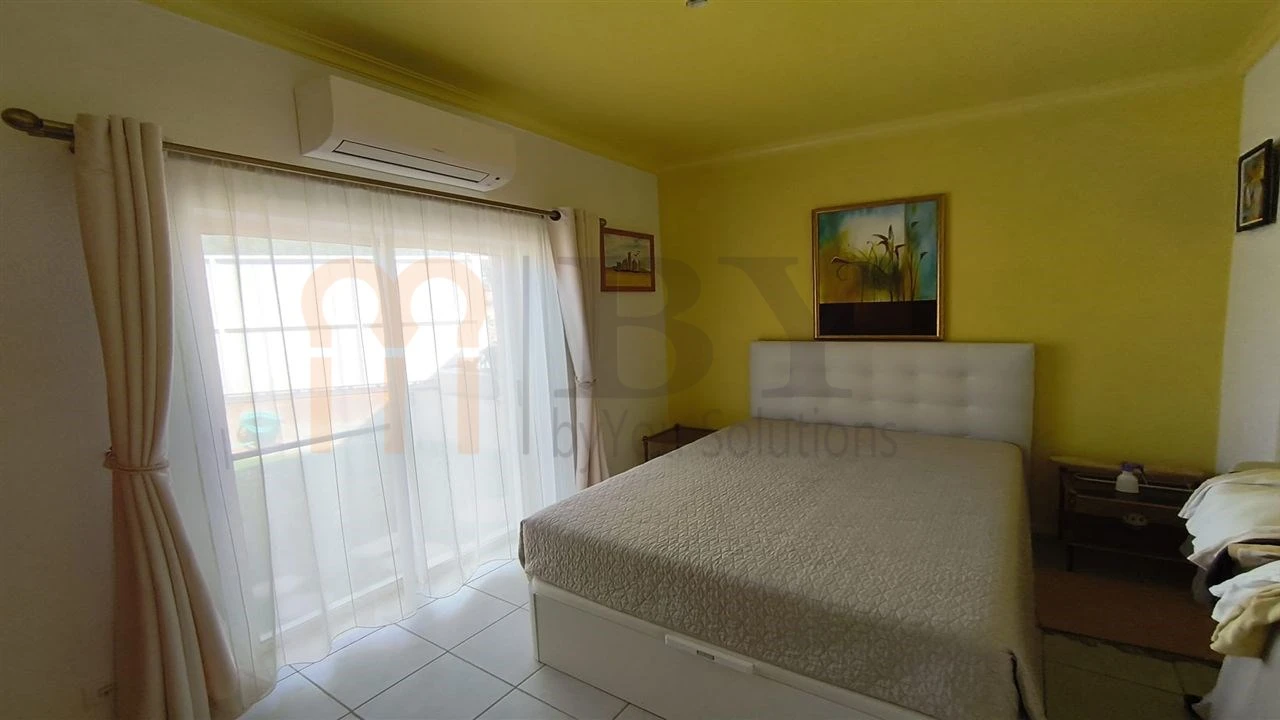 Moradia T2 para Venda em Azinhal Foto 12