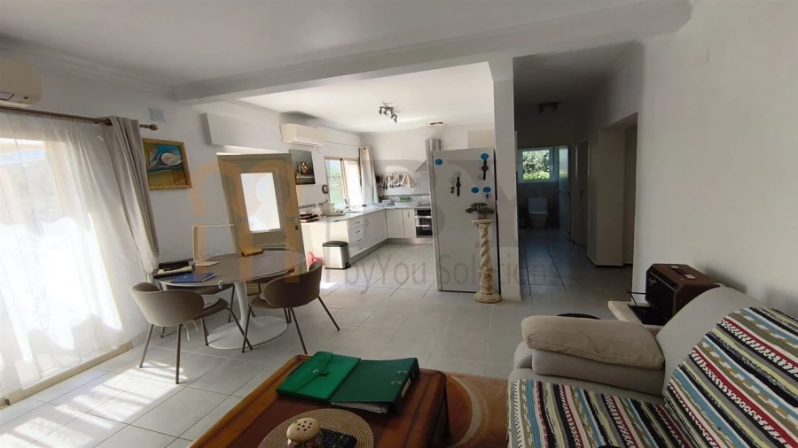Moradia T2 para Venda em Azinhal Foto 7