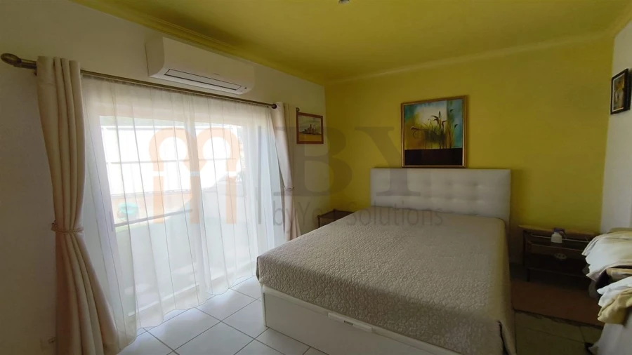 Moradia T2 para Venda em Azinhal Foto 12