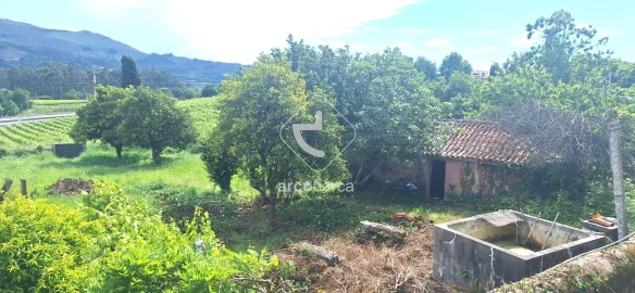 Moradia T3 para Venda em Refoios do Lima
