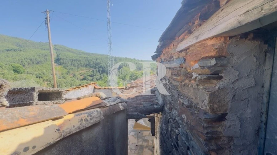 Moradia T3 para Venda em Pedrogão Pequeno Foto 23