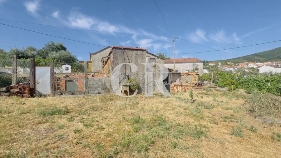 Moradia T3 para Venda em Pedrogão Pequeno Foto 27