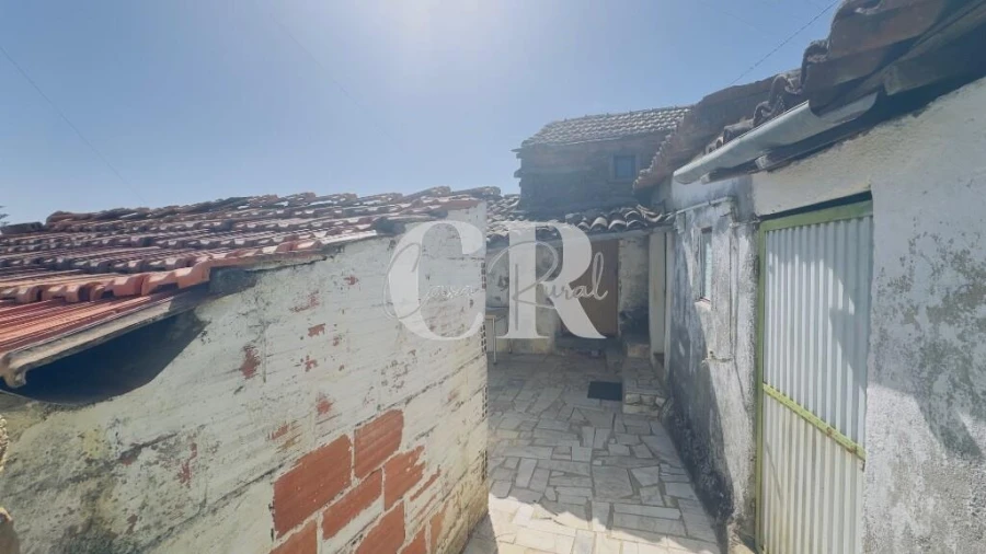 Moradia T3 para Venda em Pedrogão Pequeno Foto 4