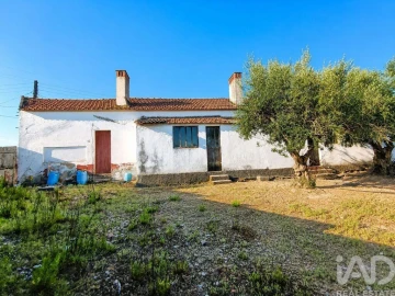 Moradia T2 para Venda em Parreira e Chouto
