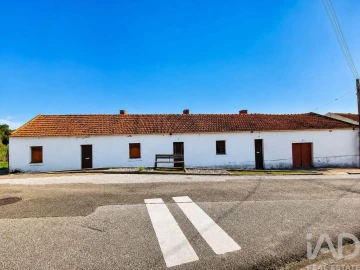 Moradia T2 para Venda em Parreira e Chouto