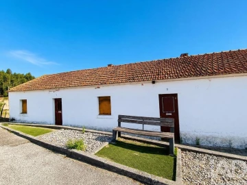 Moradia T2 para Venda em Parreira e Chouto
