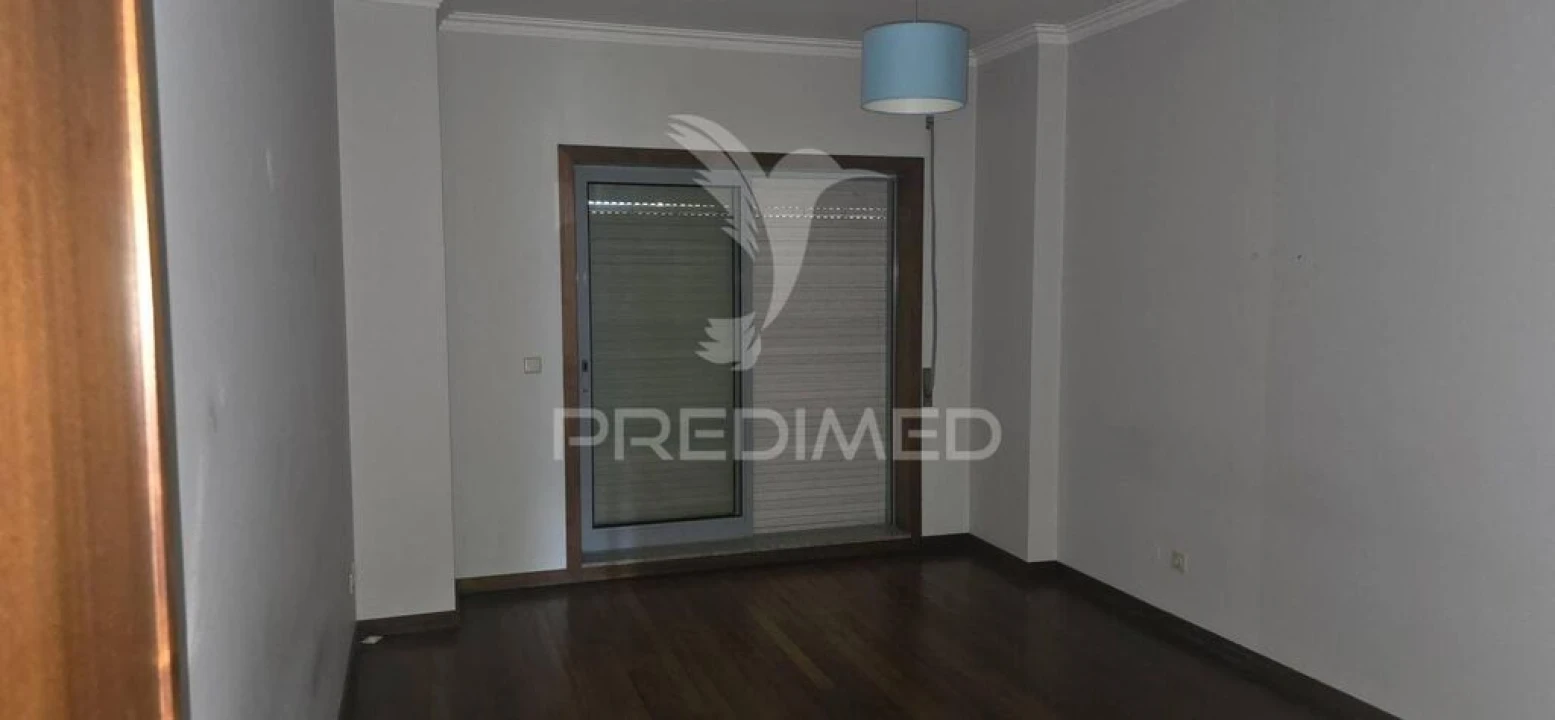 Apartamento T5 para Venda em São Vitor (Braga) Foto 18