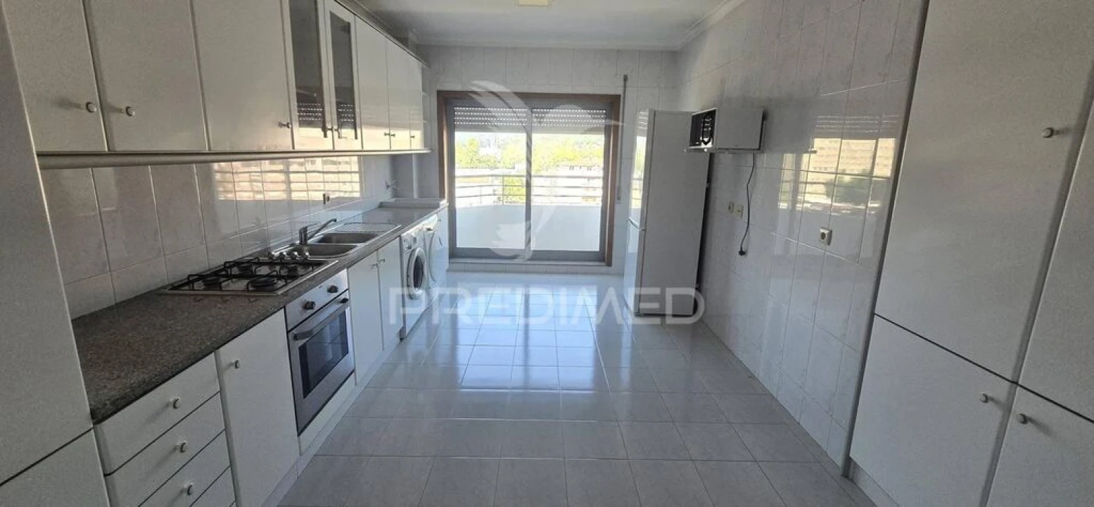 Apartamento T5 para Venda em São Vitor (Braga) Foto 1