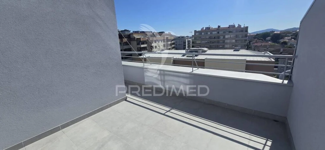Apartamento T5 para Venda em São Vitor (Braga) Foto 7