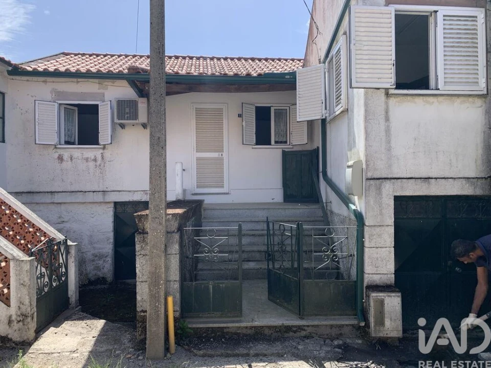 Moradia T2 para Venda em Favaios Foto 1