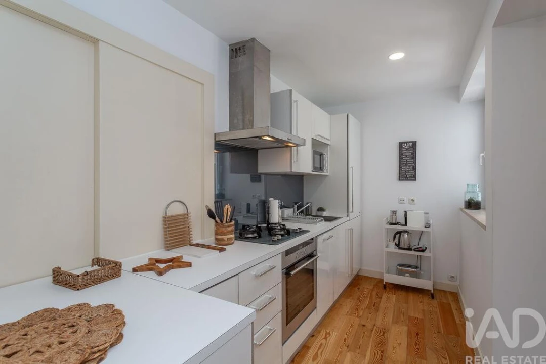 Apartamento T1 para Venda em Misericórdia Foto 11