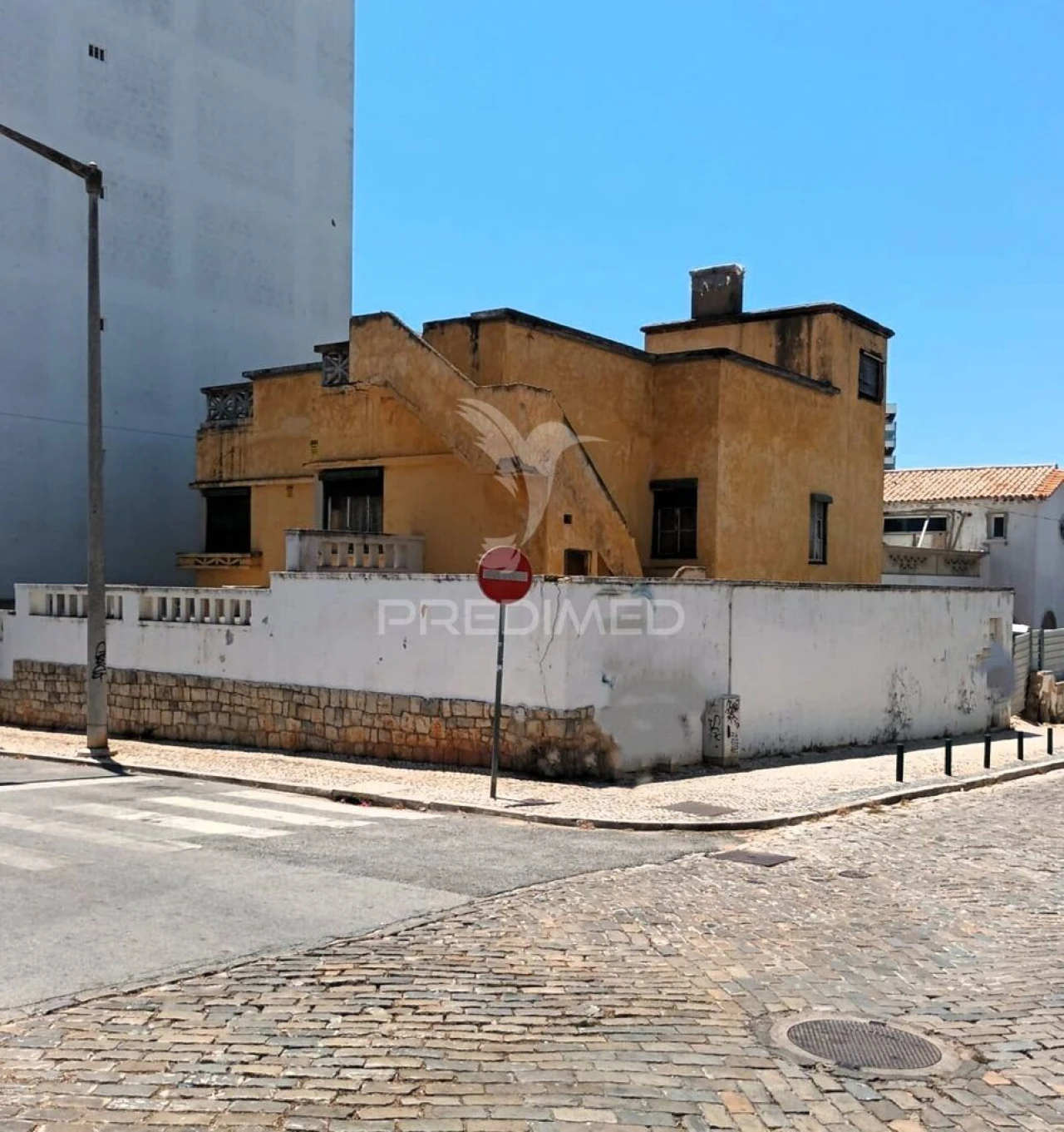 Moradia T5 para Venda em Faro (Sé e São Pedro) Foto 1