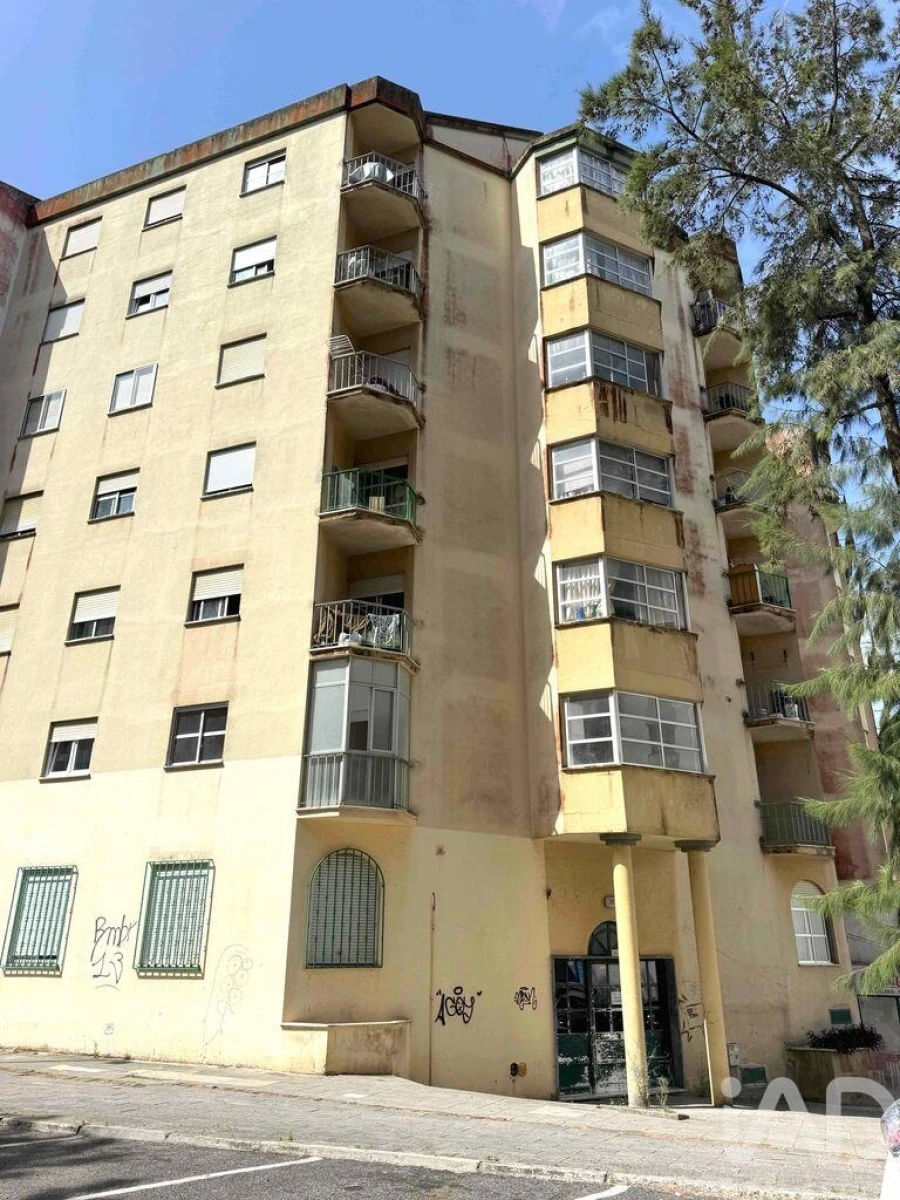 Apartamento T3 para Venda em Algueirão-Mem Martins Foto 21