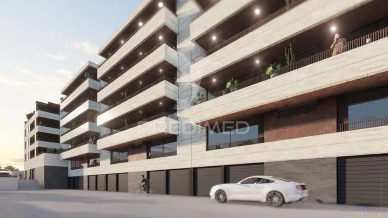 Apartamento T2 para Venda em Vila Verde e Barbudo Foto 8