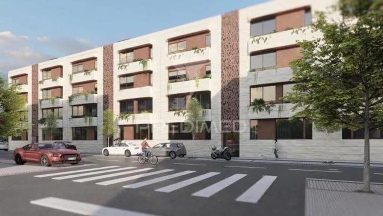 Apartamento T2 para Venda em Vila Verde e Barbudo Foto 2