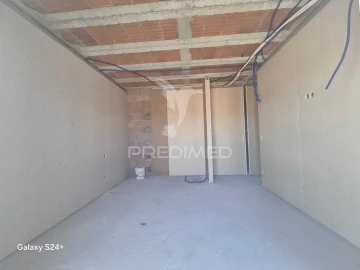Apartamento T1 para Venda em Merelim (São Pedro) e Frossos