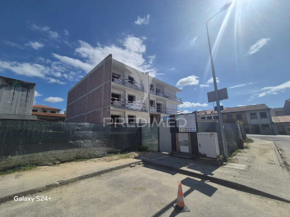 Apartamento T1 para Venda em Merelim (São Pedro) e Frossos Foto 2