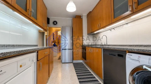 Apartamento T2 para Venda em Póvoa de Varzim, Beiriz e Argivai