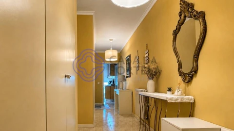 Apartamento T2 para Venda em Póvoa de Varzim, Beiriz e Argivai