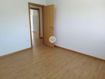 Apartamento T2 para Arrendamento em Viatodos, Grimancelos, Minhotães, Monte Fralães