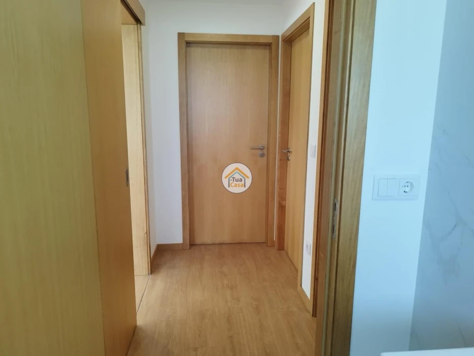 Apartamento T2 para Arrendamento em Viatodos, Grimancelos, Minhotães, Monte Fralães Foto 8