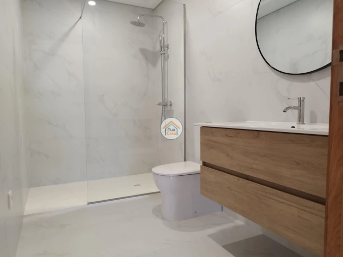 Apartamento T2 para Arrendamento em Viatodos, Grimancelos, Minhotães, Monte Fralães Foto 11