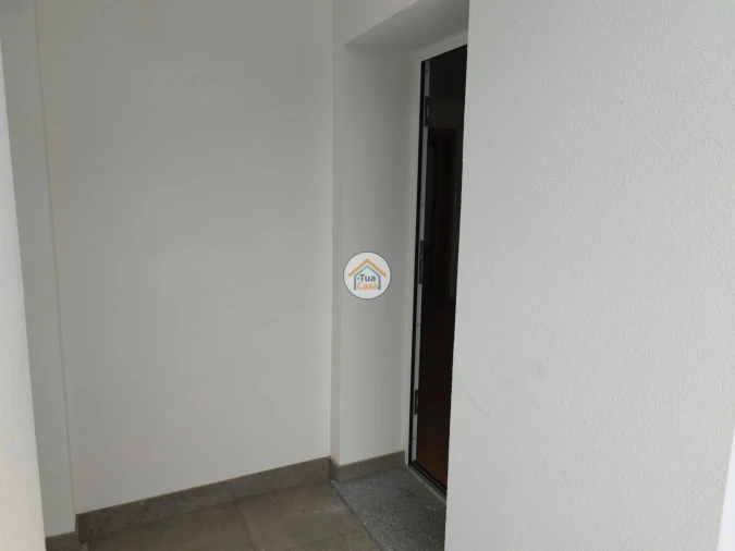 Apartamento T2 para Arrendamento em Viatodos, Grimancelos, Minhotães, Monte Fralães Foto 12