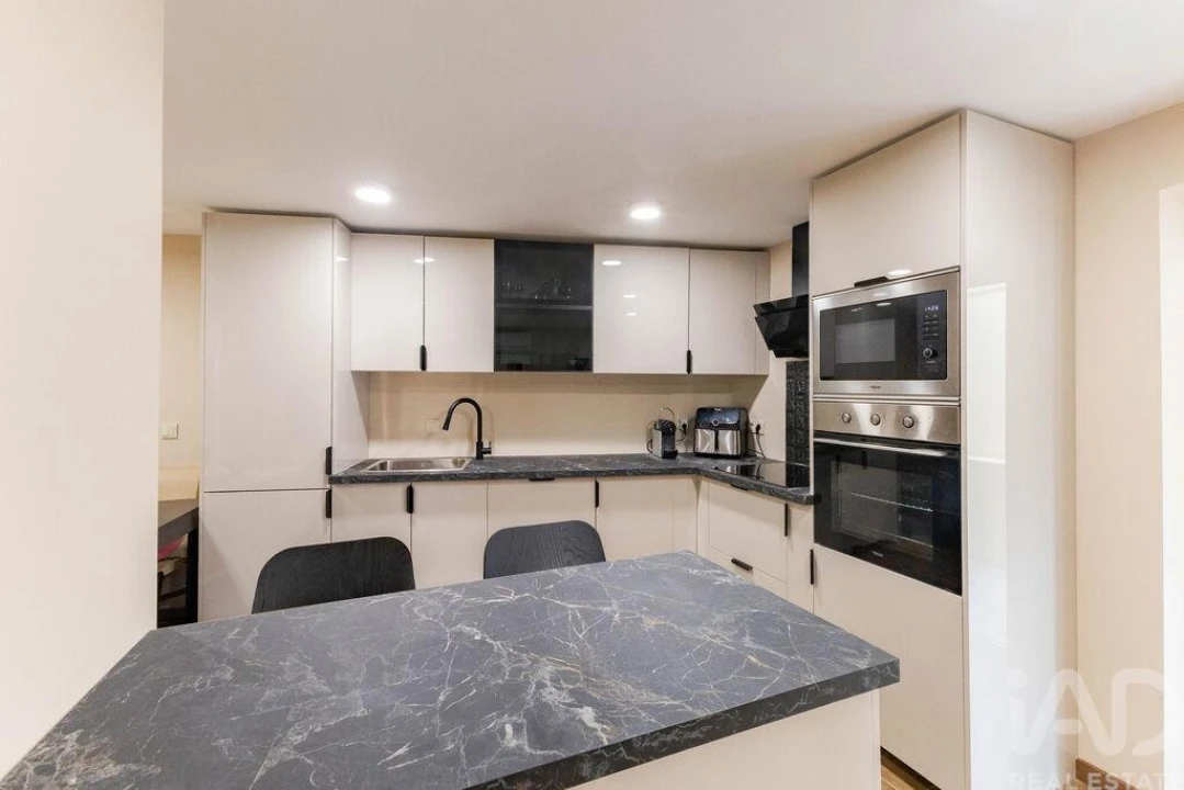Apartamento T2 para Venda em Ermesinde Foto 7