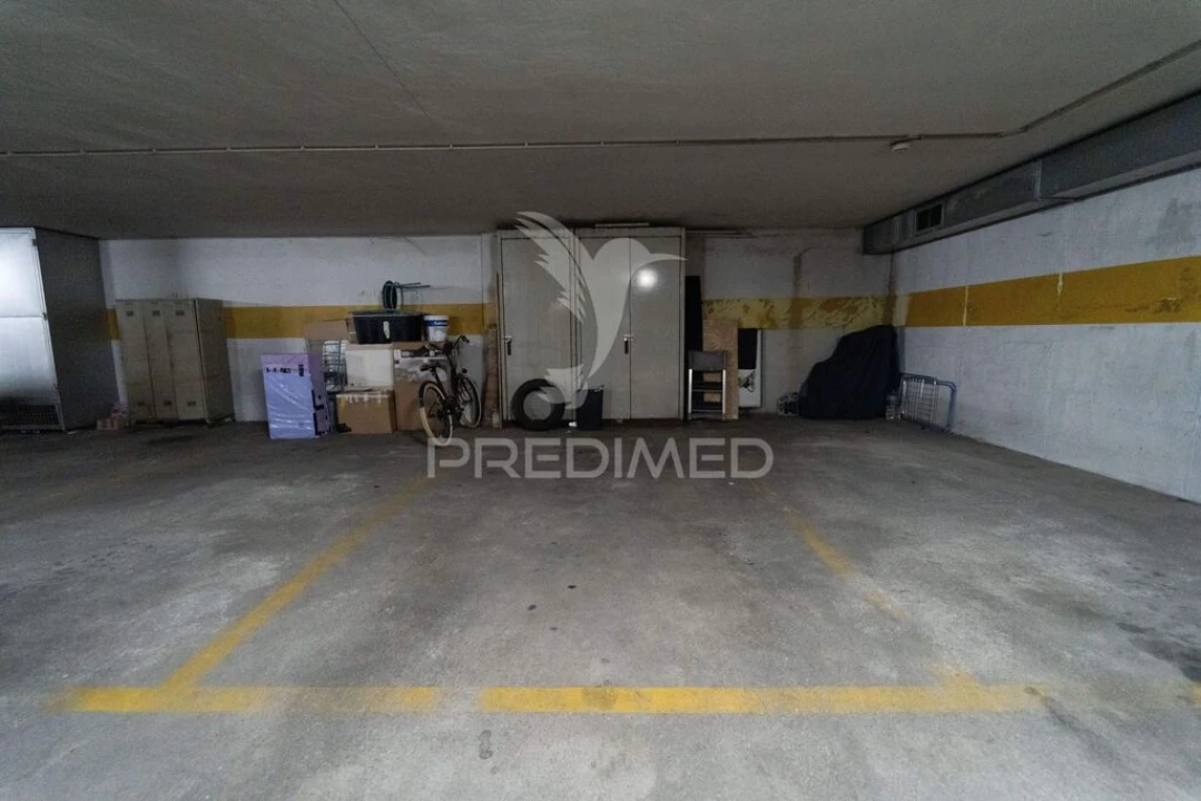 Apartamento T2 para Venda em Valongo Foto 15