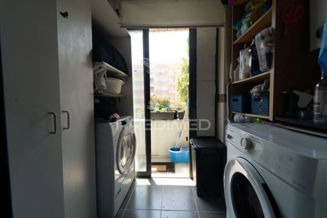 Apartamento T2 para Venda em Valongo Foto 8