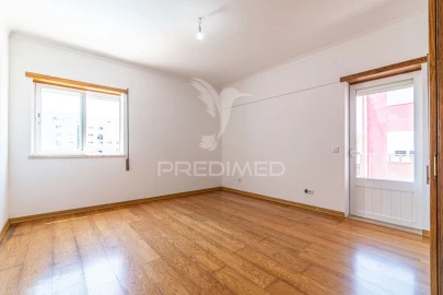 Apartamento T3 para Venda em Sines