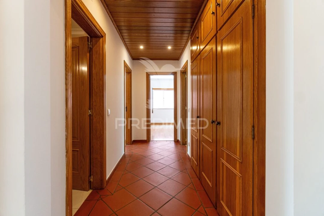 Apartamento T3 para Venda em Sines Foto 5