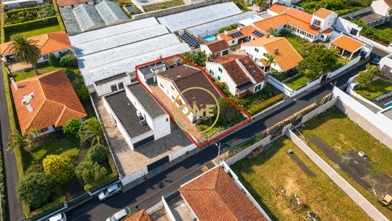 Moradia T3 para Venda em Rosto do Cão (São Roque) Foto 31
