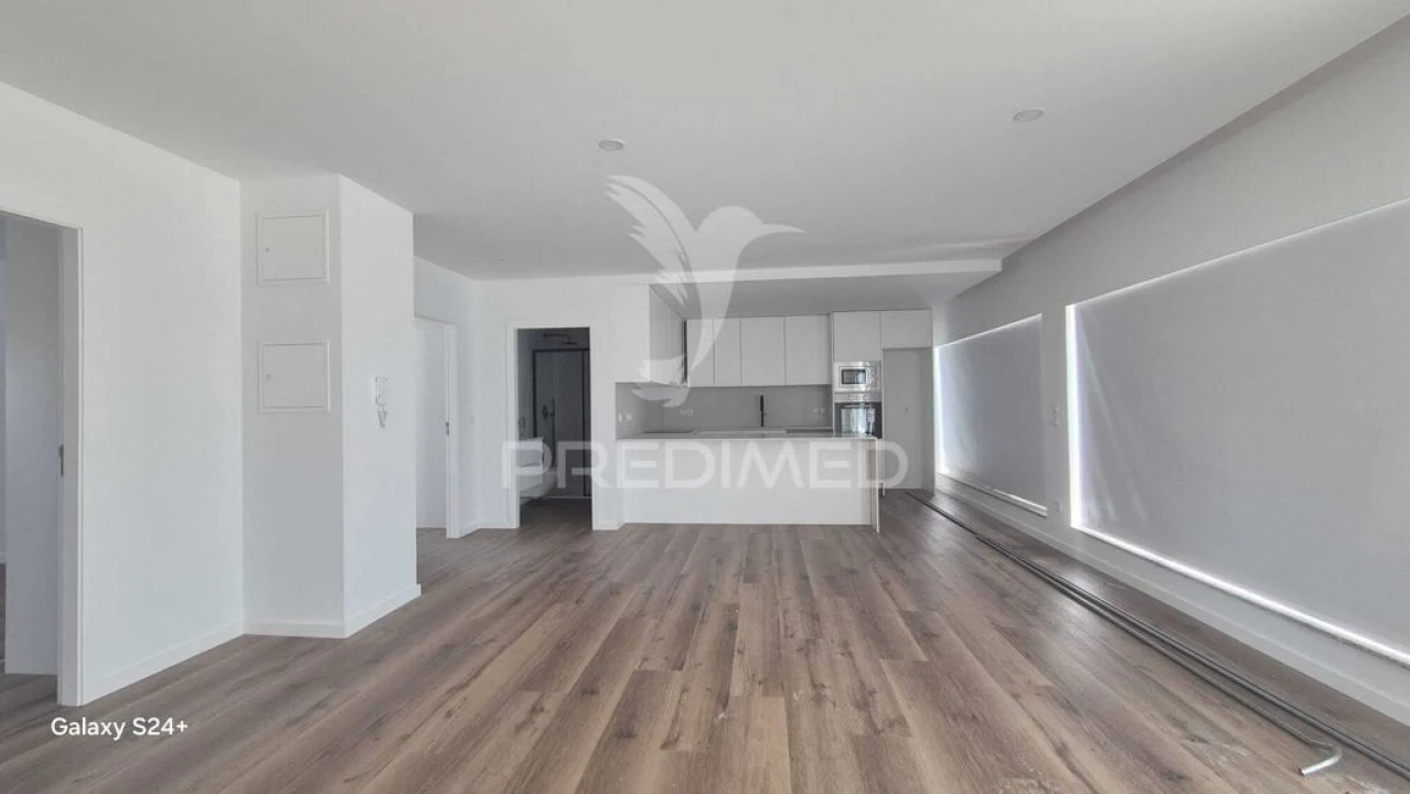 Apartamento T3 para Venda em Cabanelas Foto 2
