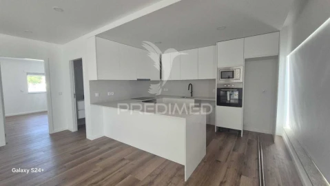 Apartamento T3 para Venda em Cabanelas