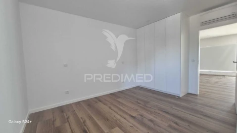 Apartamento T3 para Venda em Cabanelas