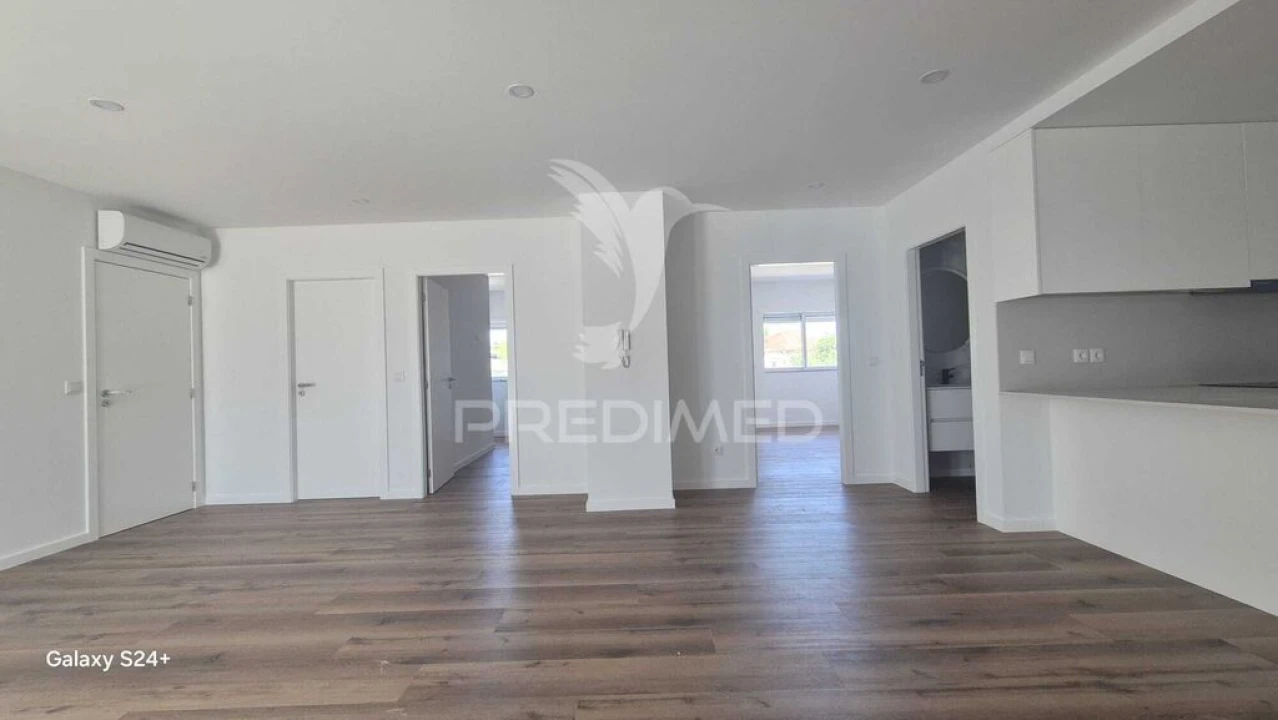 Apartamento T3 para Venda em Cabanelas Foto 7