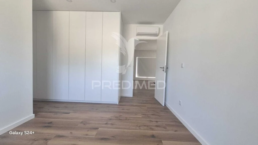 Apartamento T3 para Venda em Cabanelas Foto 11