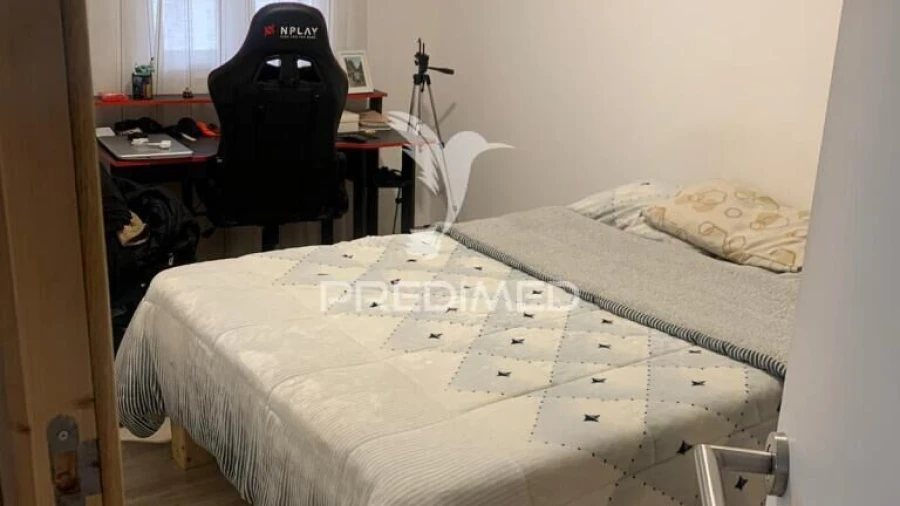 Moradia T6 para Venda em Folhadela
